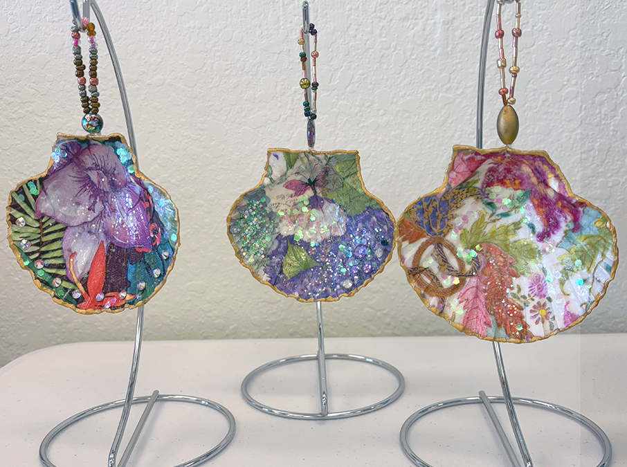 Ornament / Trivet Shell art II 2 class at Seaside expressions art studio, punta gorda FL